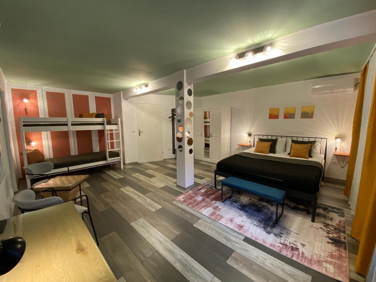 טימישוארה Evergreen Apartment מראה חיצוני תמונה